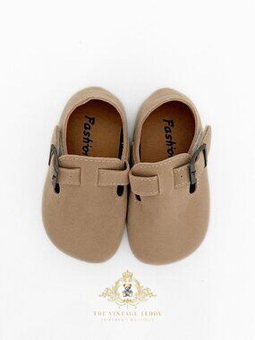 NWT Cute & Comfy Boys Shoes, Kids Shoes, Children's Shoes, Casual Slip-Ons Tan 7